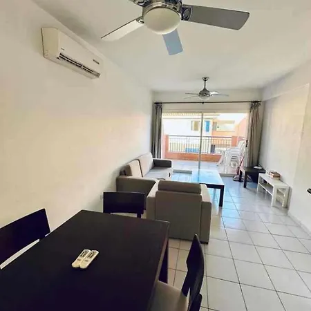 Limnaria Oasis 206 - 1 Bedroom Poolside And Retreat Daire *
